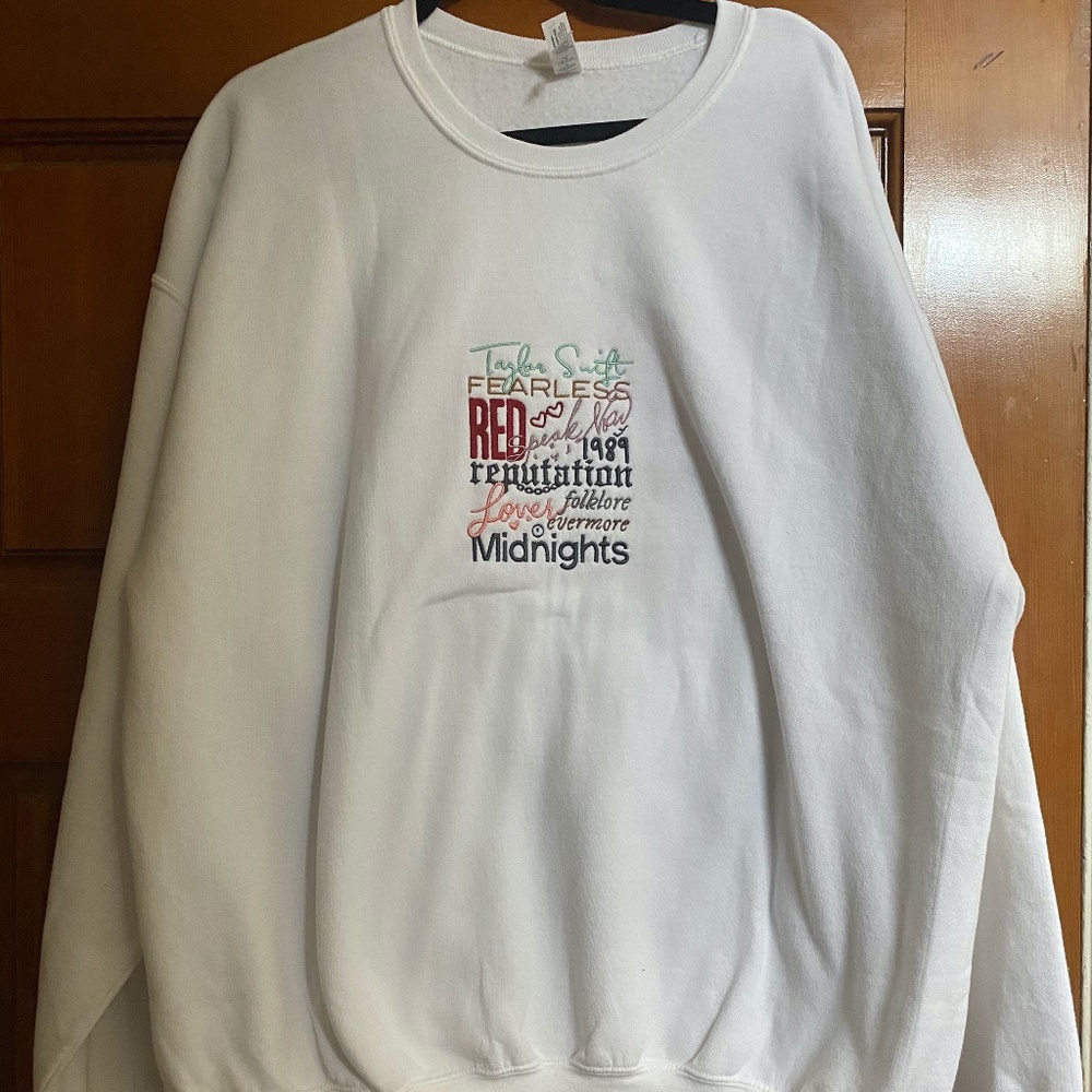 Taylor Swift Studio Albums 2 Sided Embroidered Sweatshirt SZ 2XL/NWOT